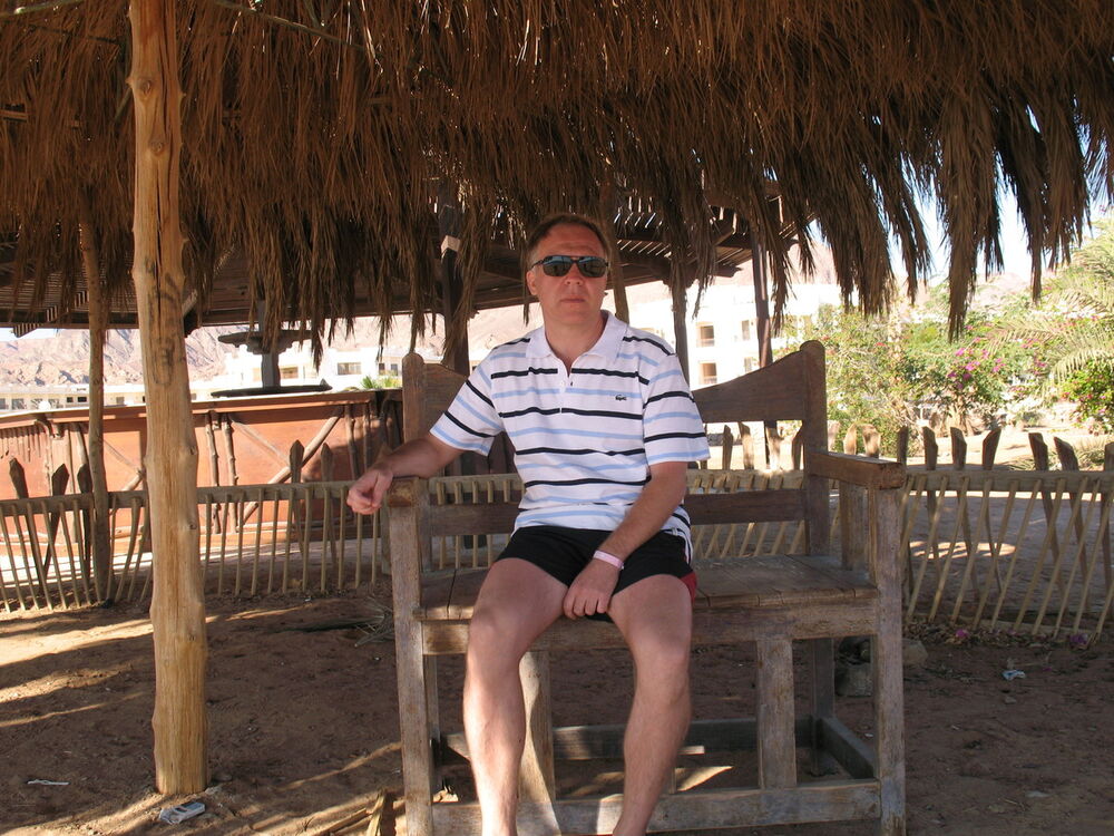  15982632  Alex, 59 ,    