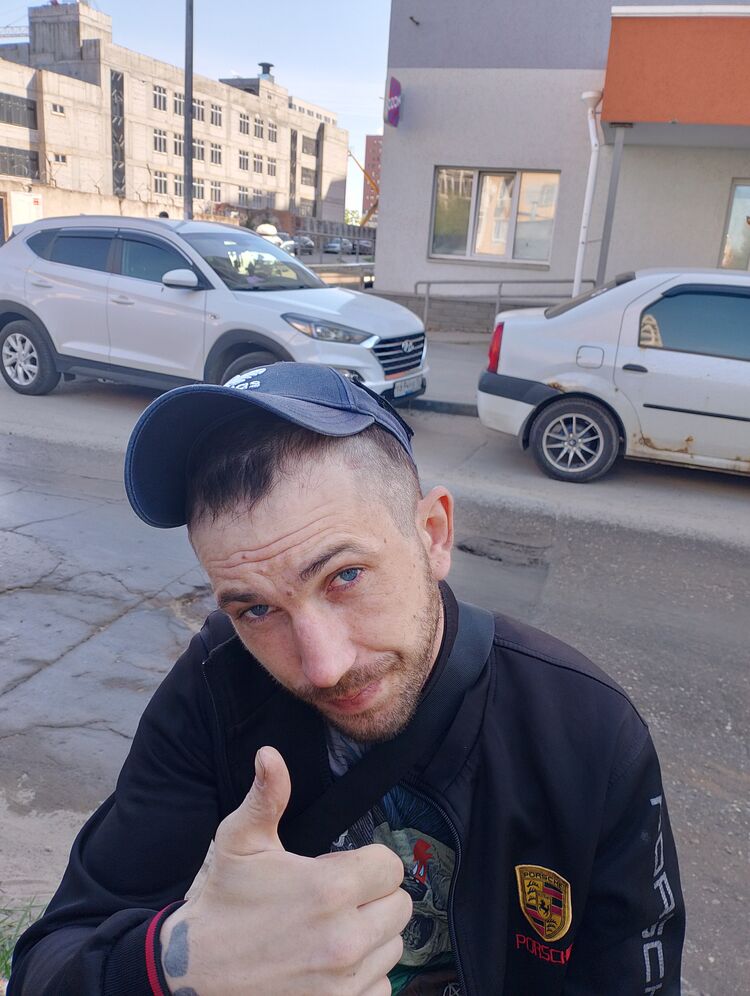  48351502  , 37 ,     