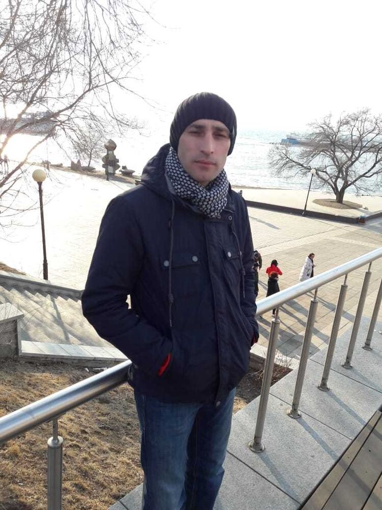  ,   Hasan, 40 ,   ,   , c 
