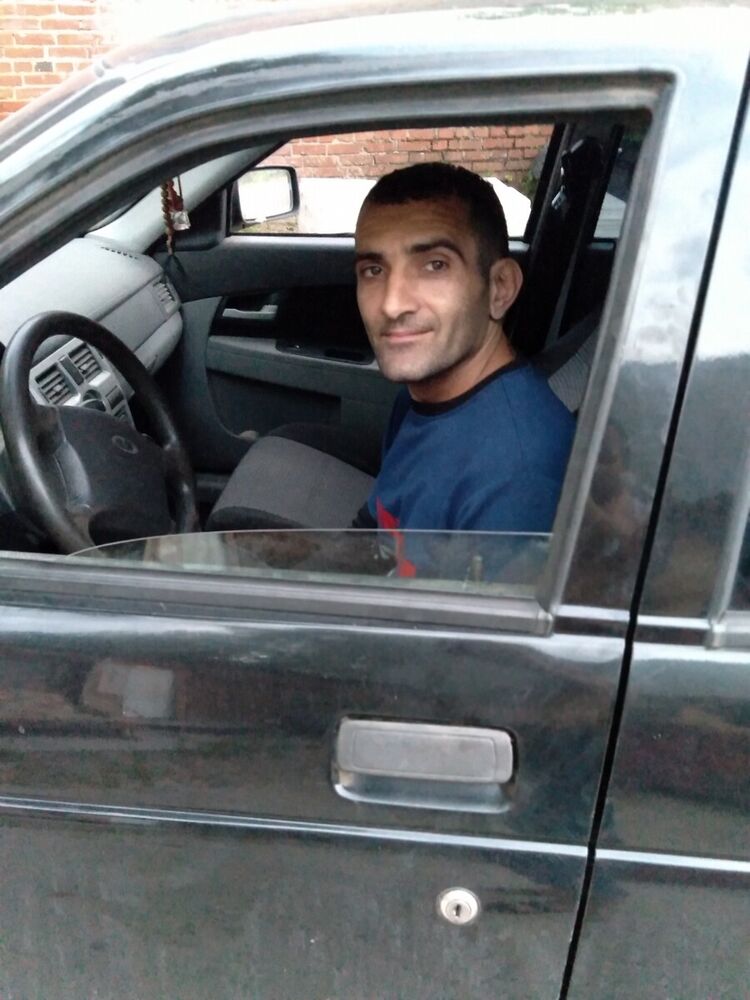  20440352  , 41 ,    