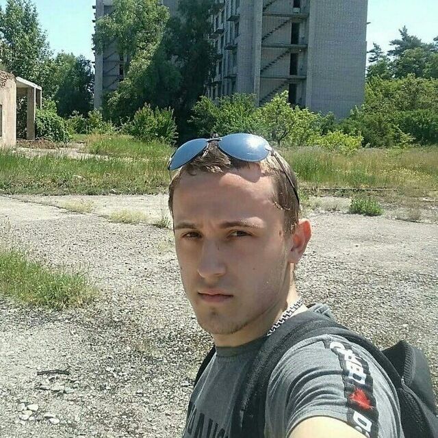  47131632  , 27 ,    