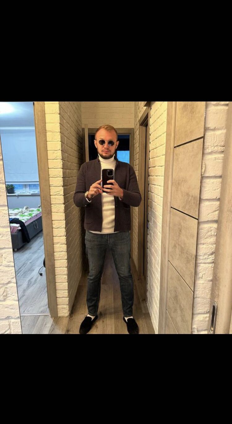  40128232  BOSS, 35 ,    