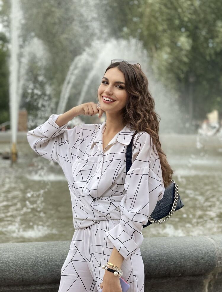  27698672  , 26 ,    -