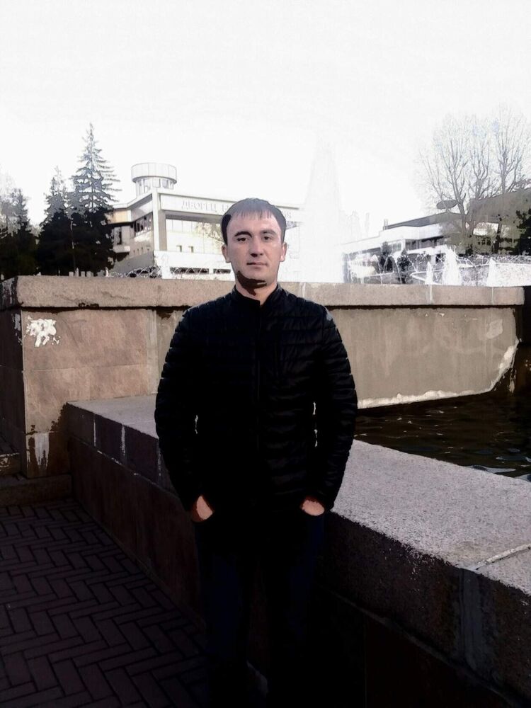  ,   Ali, 37 ,   ,   