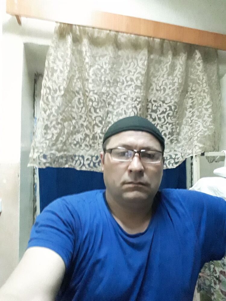  22761842  , 44 ,    