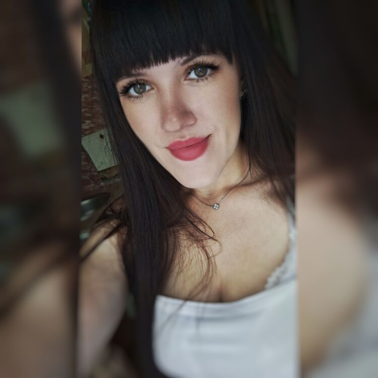  53384632  Ksenia, 25 ,    