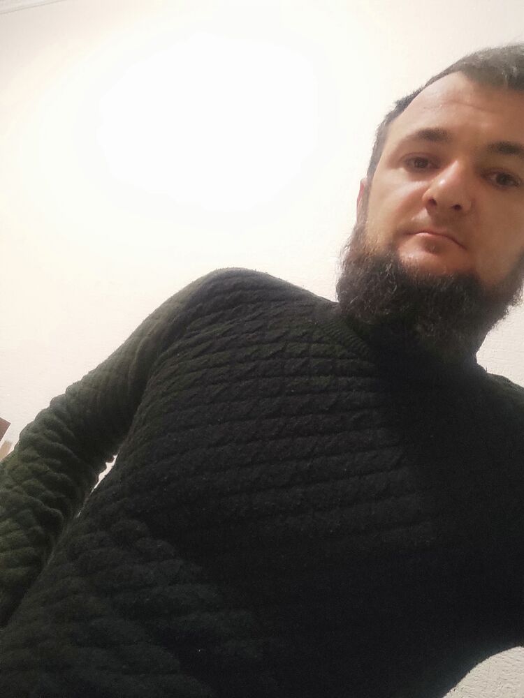  ,   Impozant, 33 ,   ,   , 