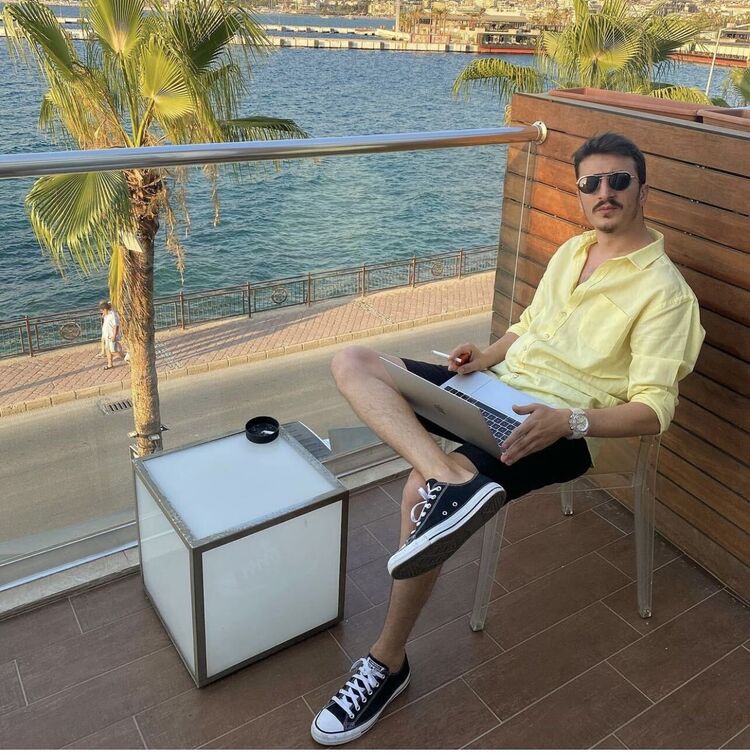  26876202  Erhan, 36 ,    