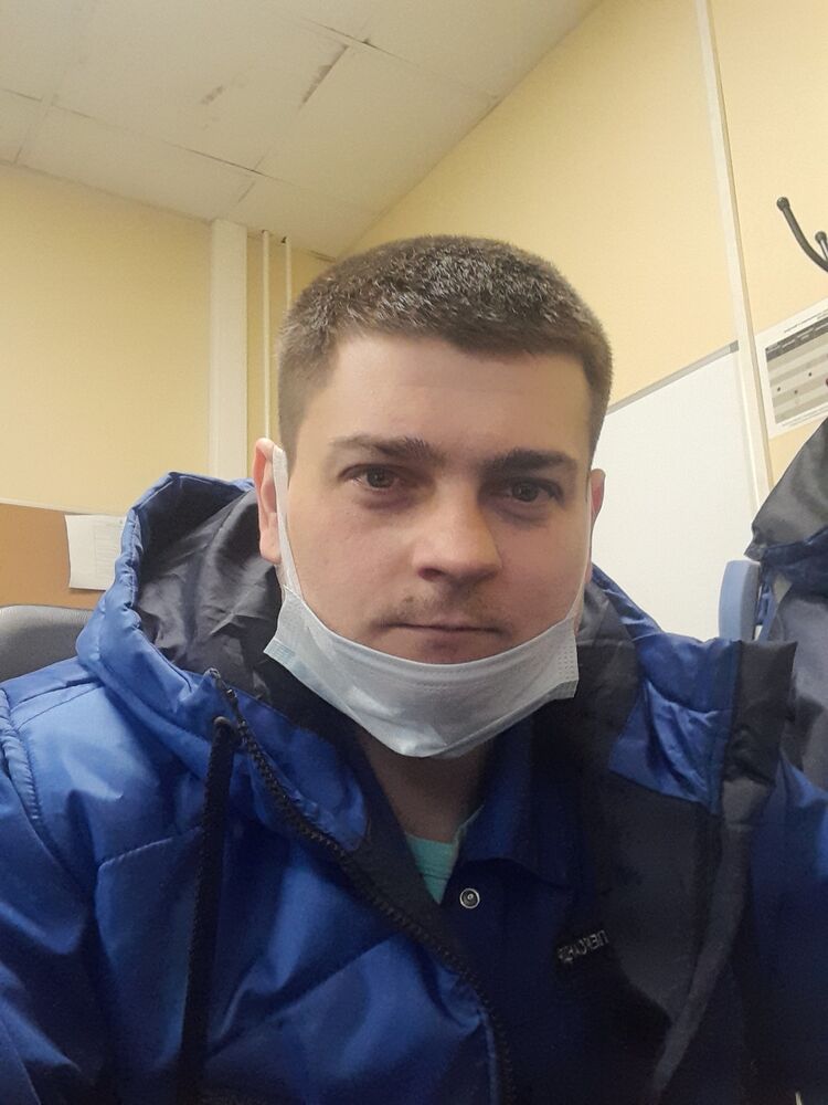  -,   Alexander, 34 ,   ,   , c , 