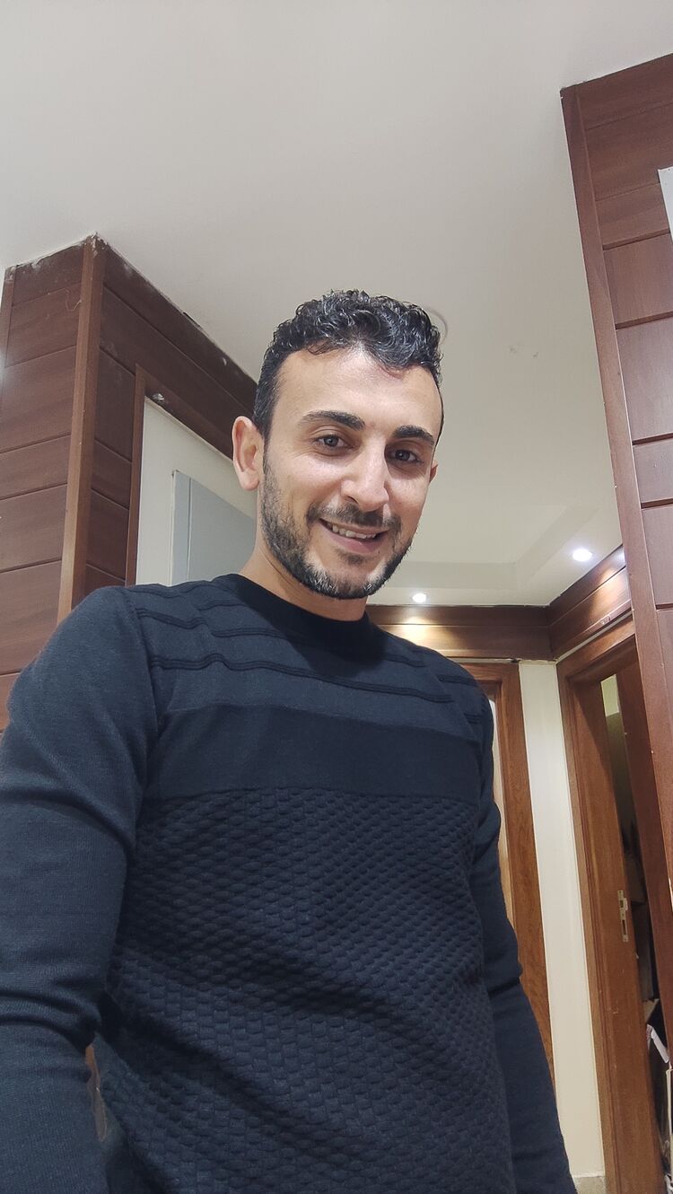  45690042  Mohamed zein, 38 ,    