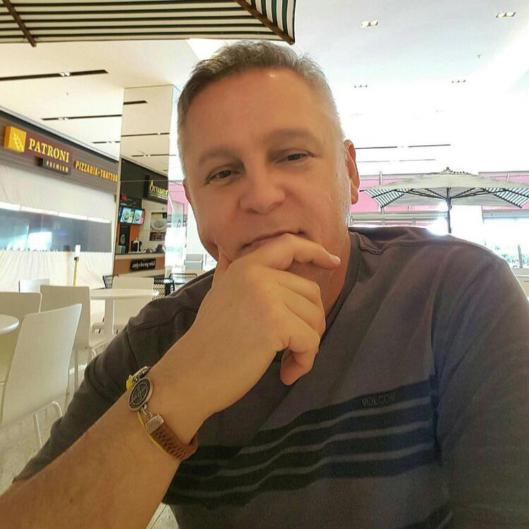  28920562  David Jonson, 62 ,    Fontvieille
