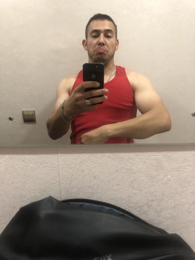  46770822  , 26 ,    