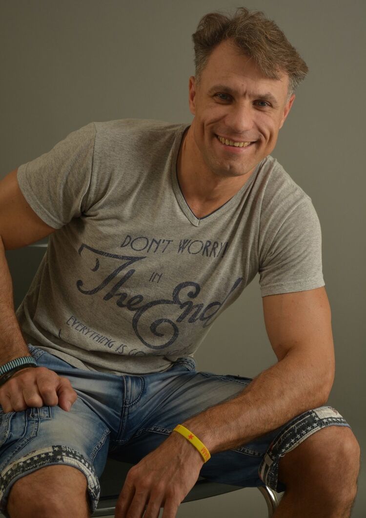 ���� 19404762 ������� ����, 47 ���, ���� ���������� � ������������