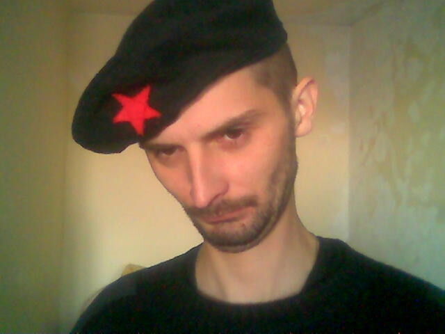  ,   ANDREJ, 44 ,   