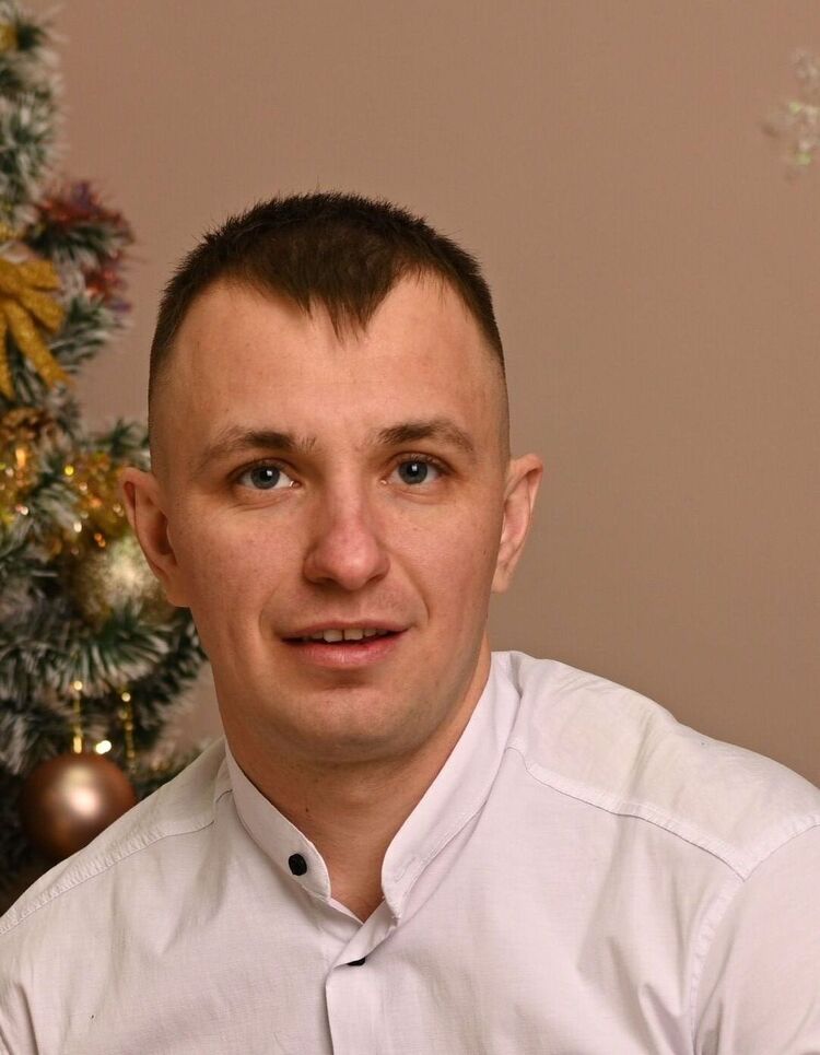 ���� 40273412 ������� ˸��, 34 ����, ���� ���������� � ����������