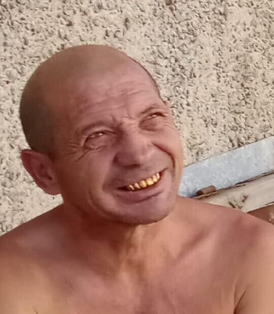  21779142  , 53 ,    