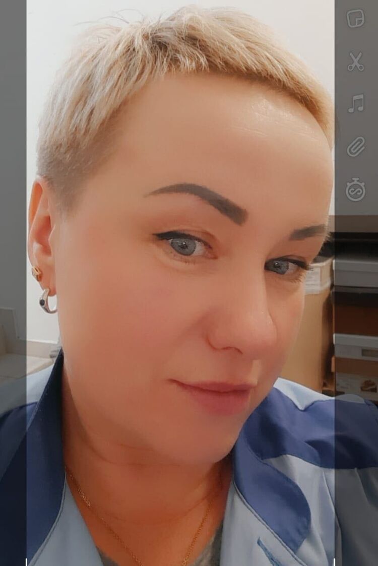  27737772  , 49 ,    