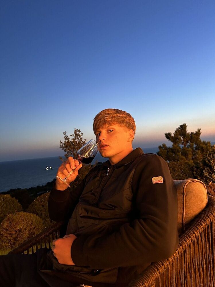  ,   , 22 ,   ,   