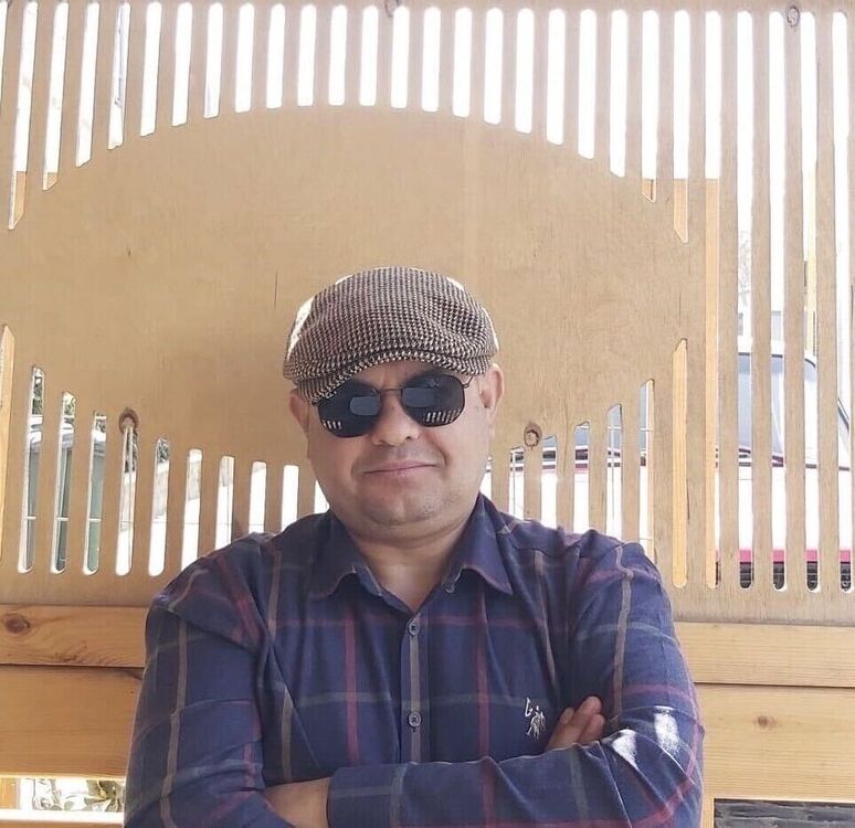  53950222  Dursun, 49 ,    Nicosia