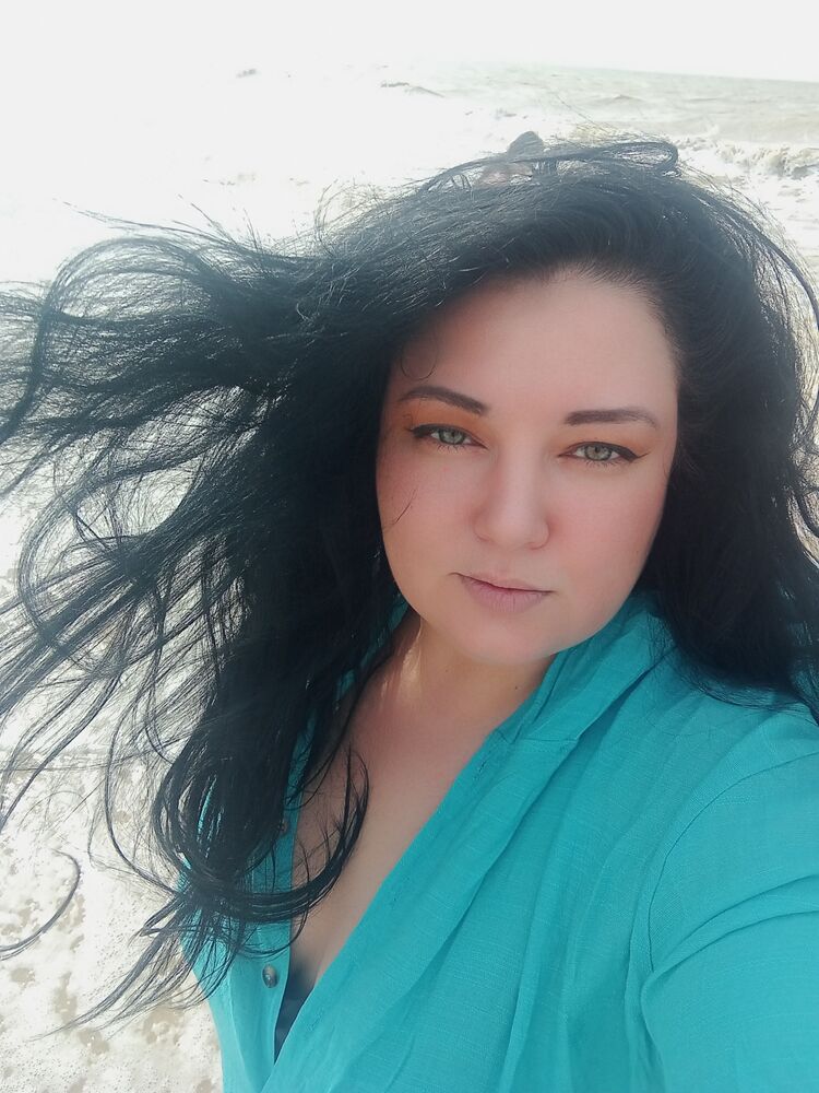  52596492  Mademoiselle, 38 ,    