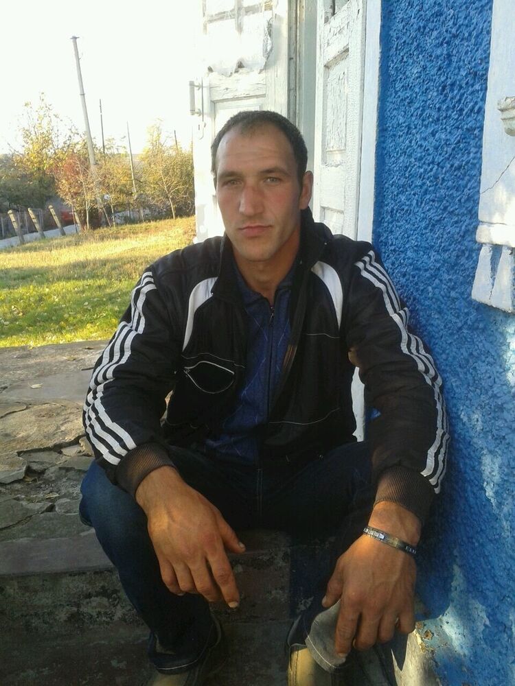  ,   Grigore, 31 ,   ,   