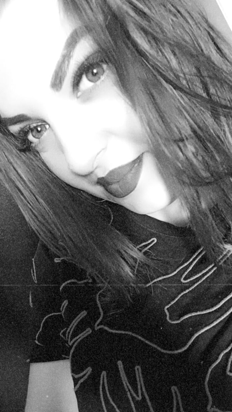  ,   Ekaterina, 23 ,  