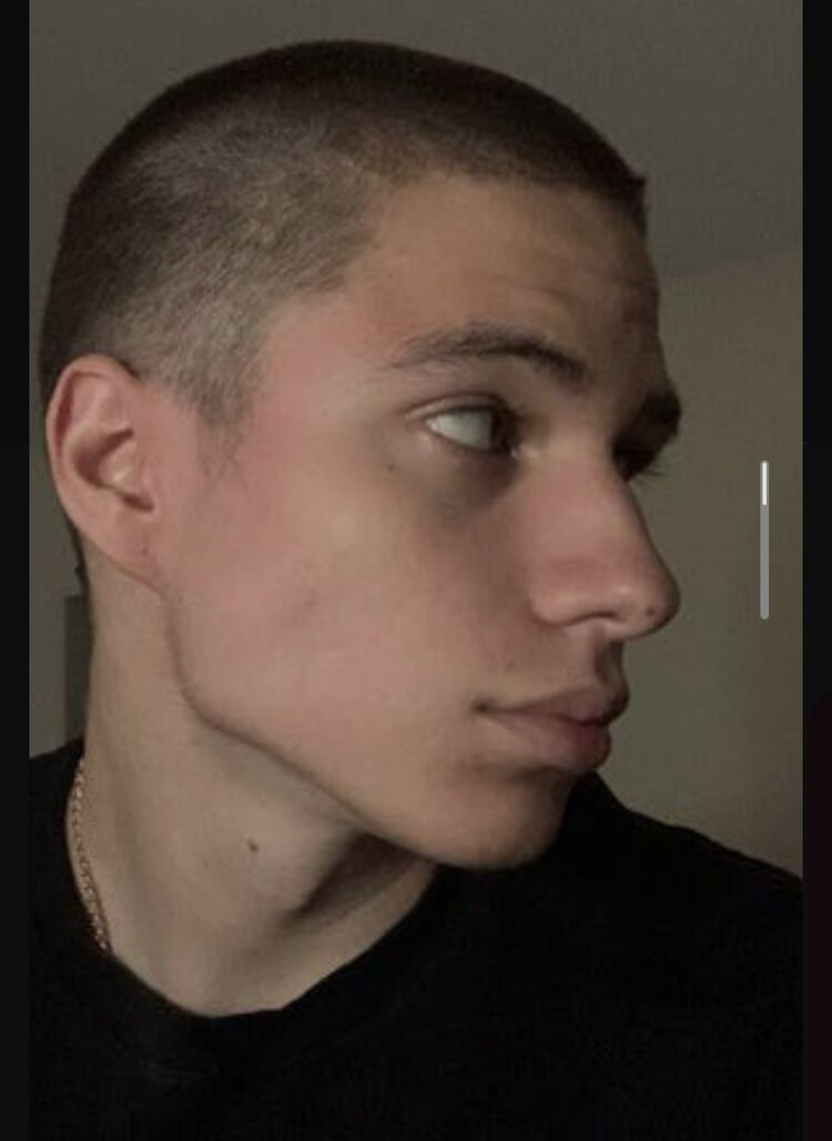  47661082  , 22 ,    