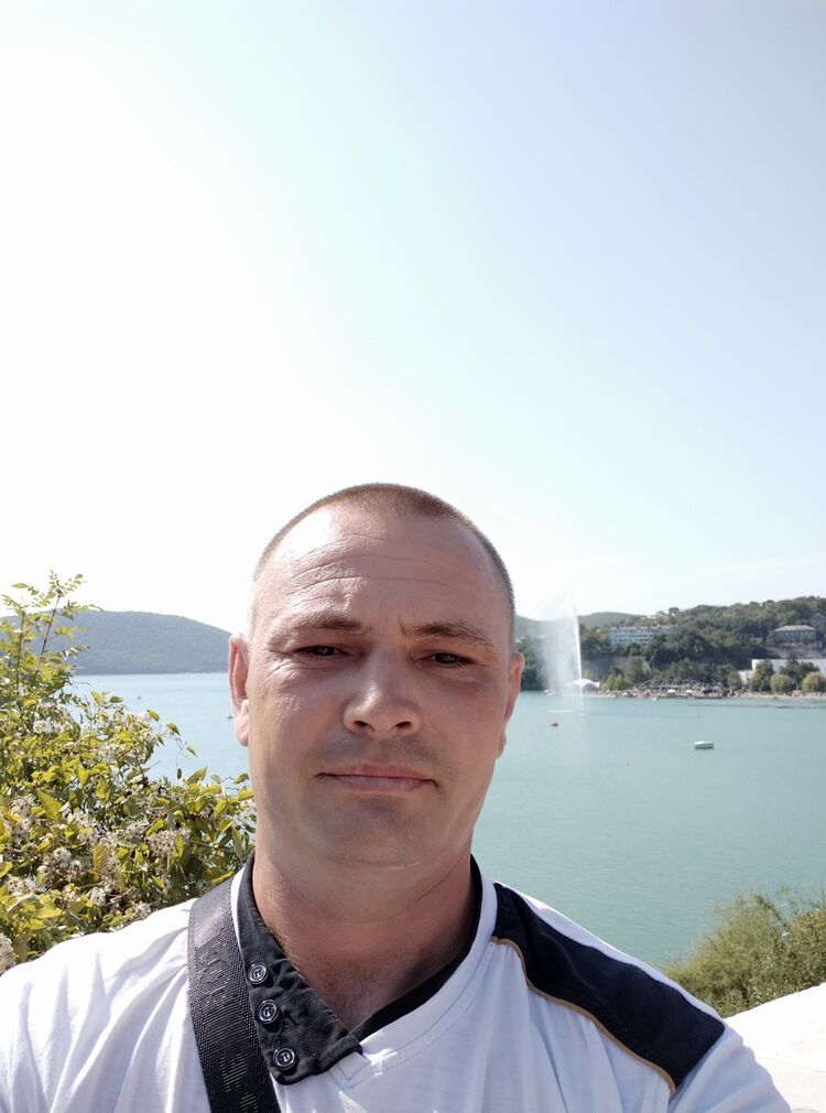  ,   Vladimir, 40 ,   