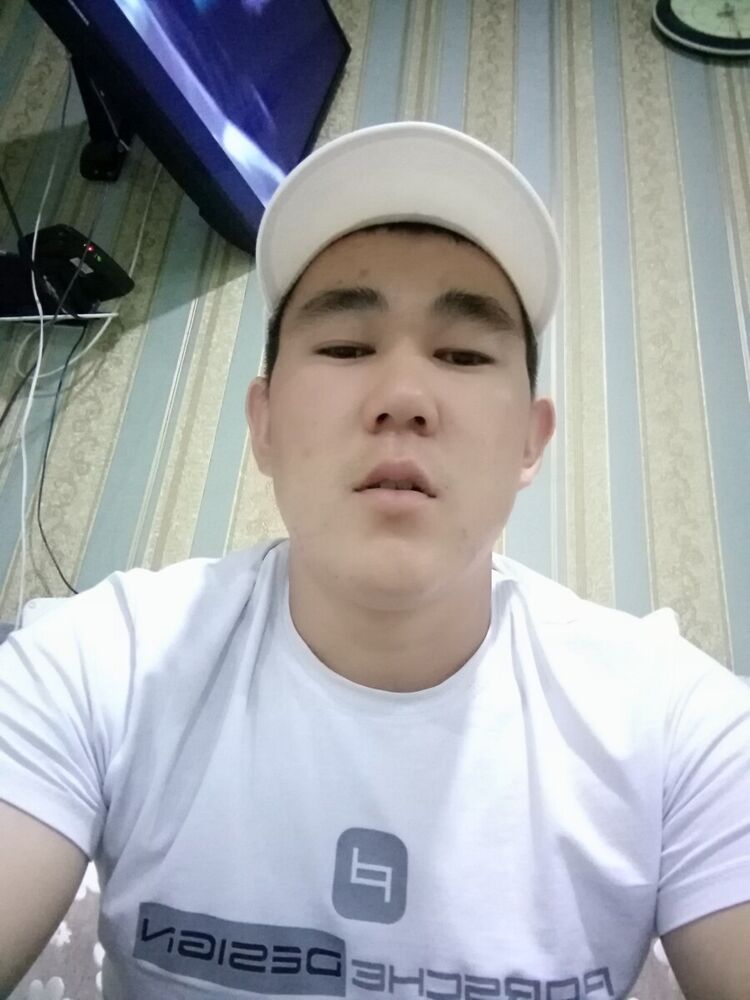  ,   Adilbek, 27 ,   ,   , c 