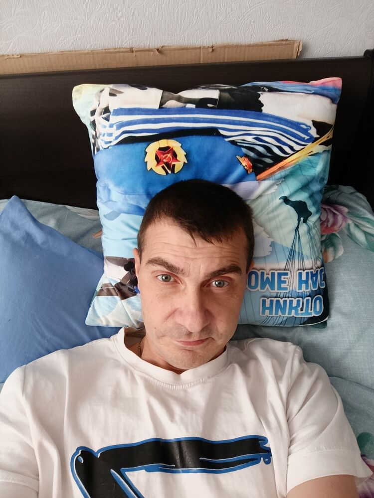  46150882  , 42 ,    