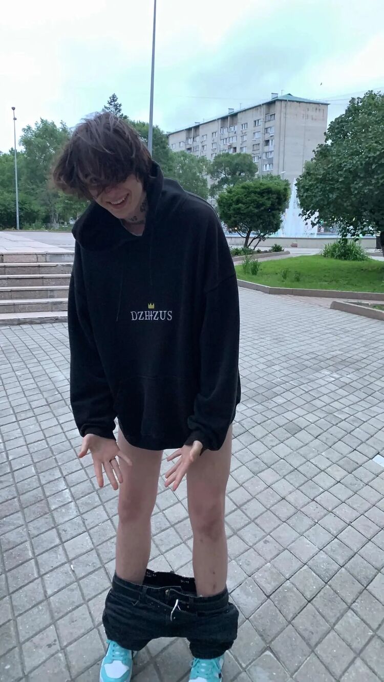  38019562  , 23 ,    -