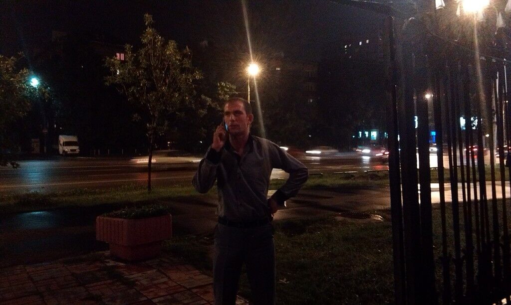  5664372  Artem meliky, 39 ,    