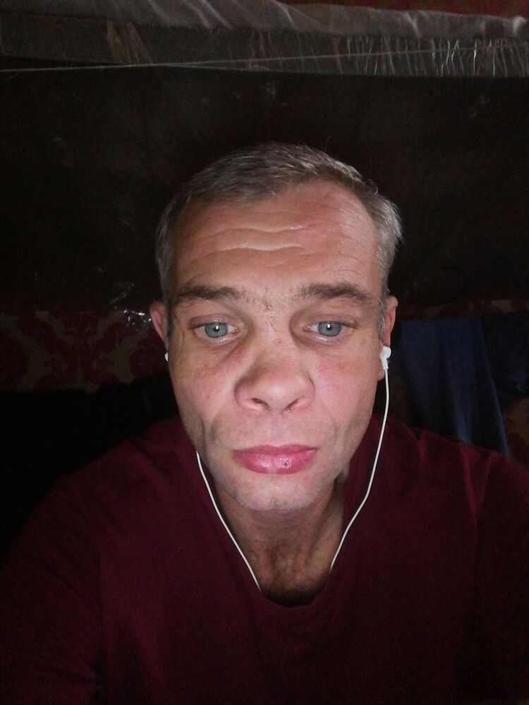  48099862  , 41 ,    -