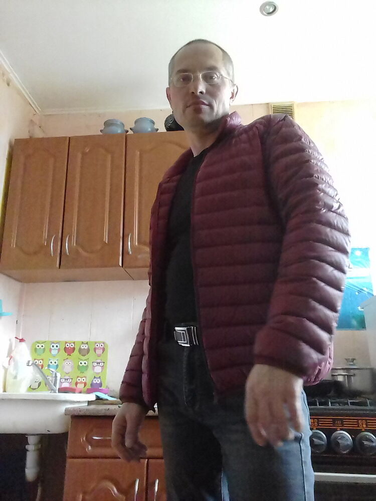  17605502  , 49 ,    