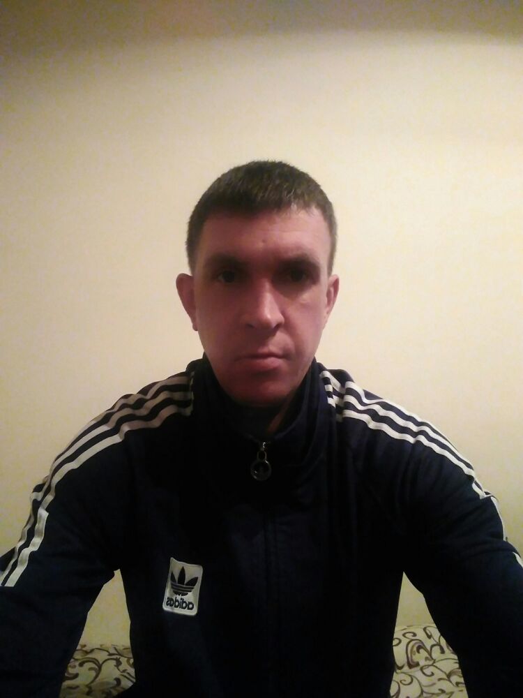  28072382  , 37 ,    