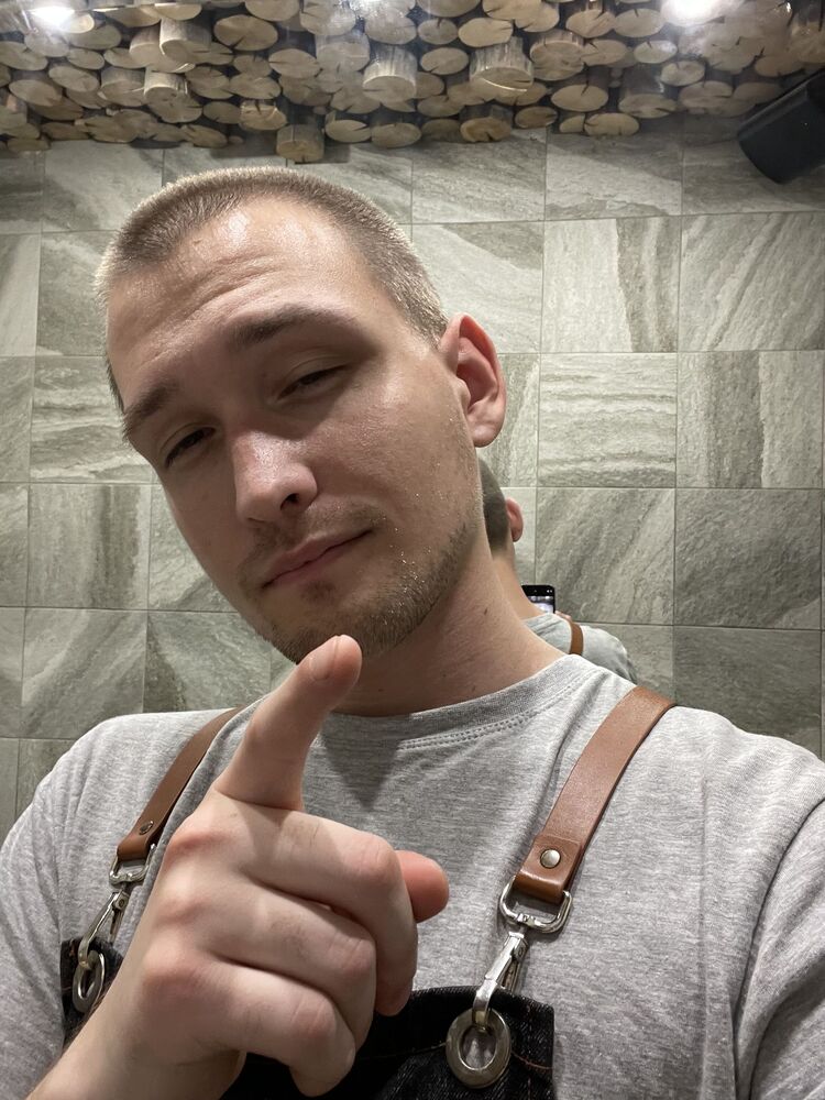  48244752  , 23 ,    