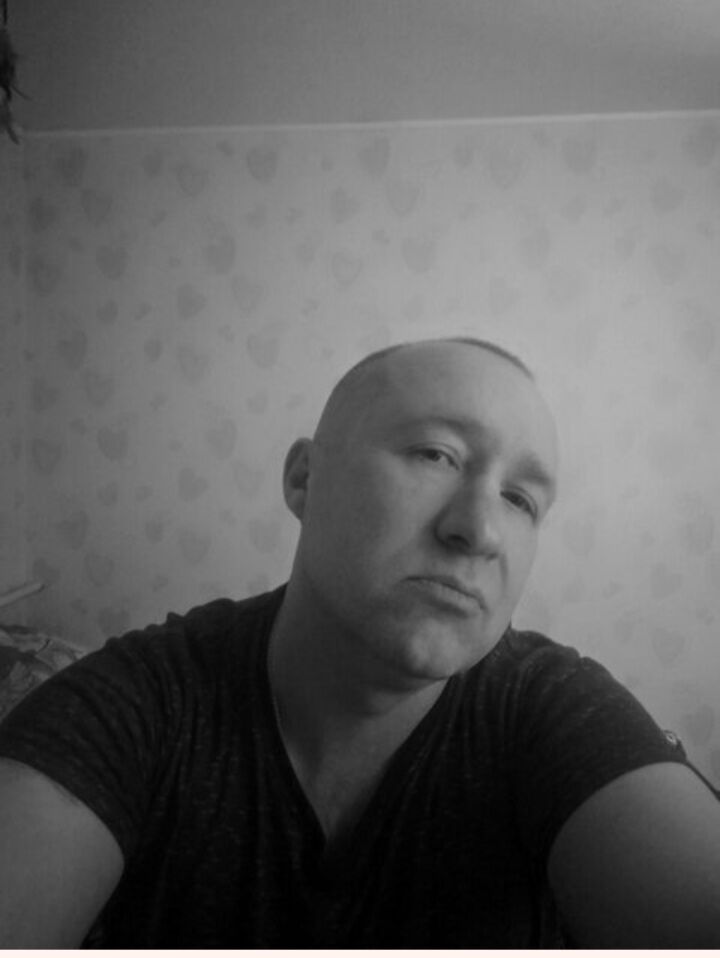  48215832  , 44 ,    
