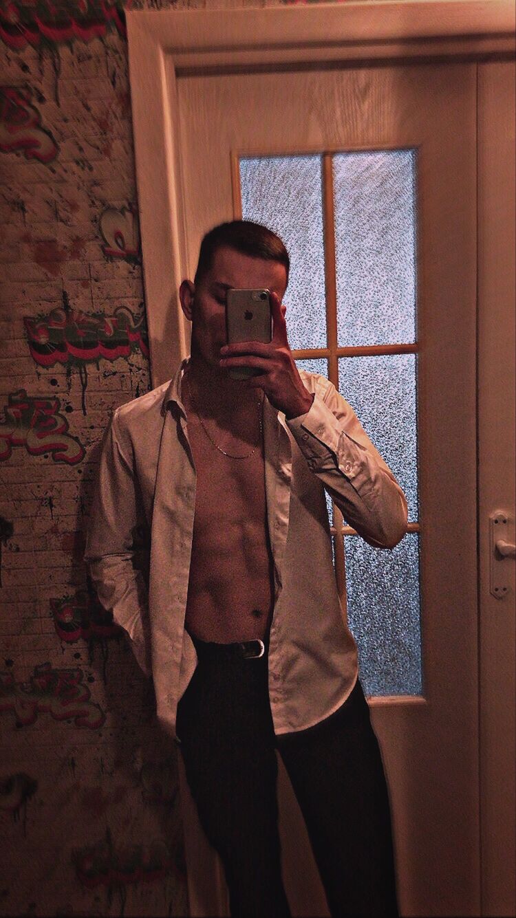  36632882  , 23 ,    