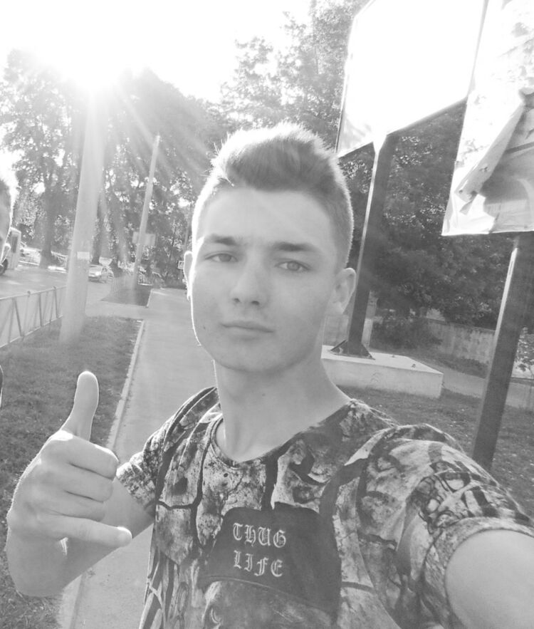  15097252  , 24 ,    