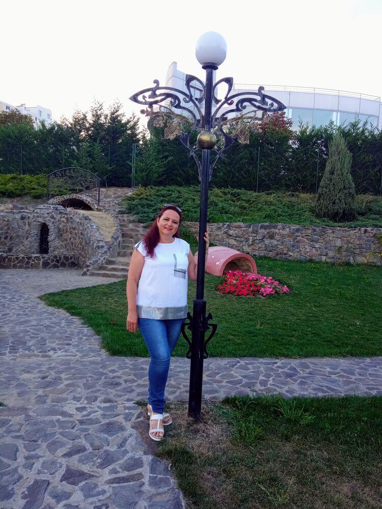  44112232  Larisa, 47 ,    