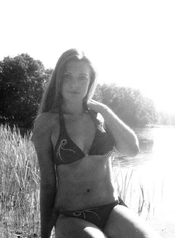  27690032  Tati, 25 ,    