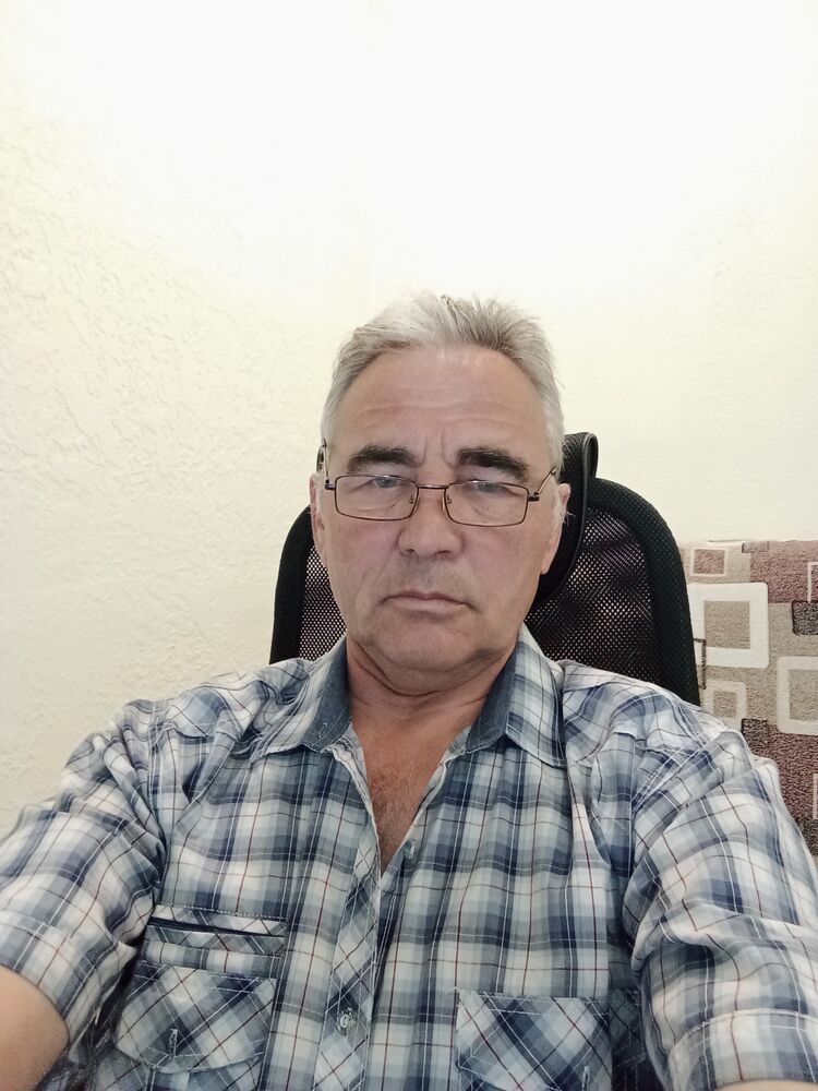  46211402  , 56 ,     