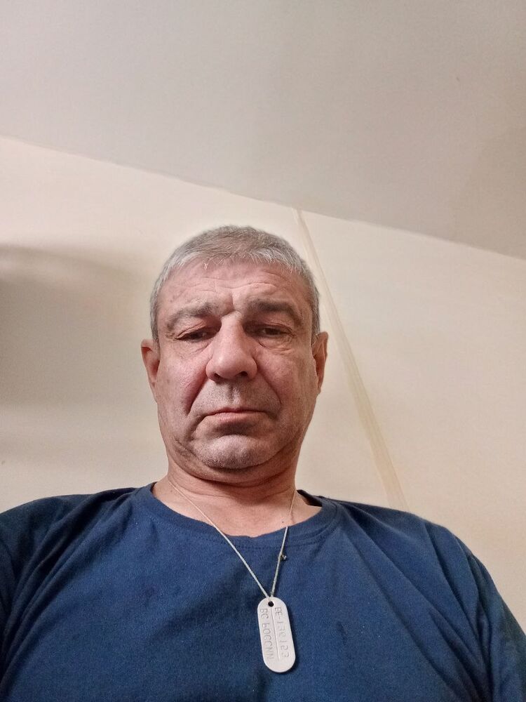  43008582  , 54 ,    