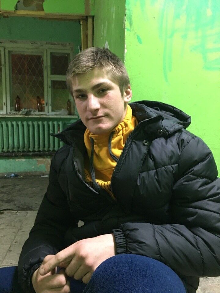  12051692  , 26 ,    