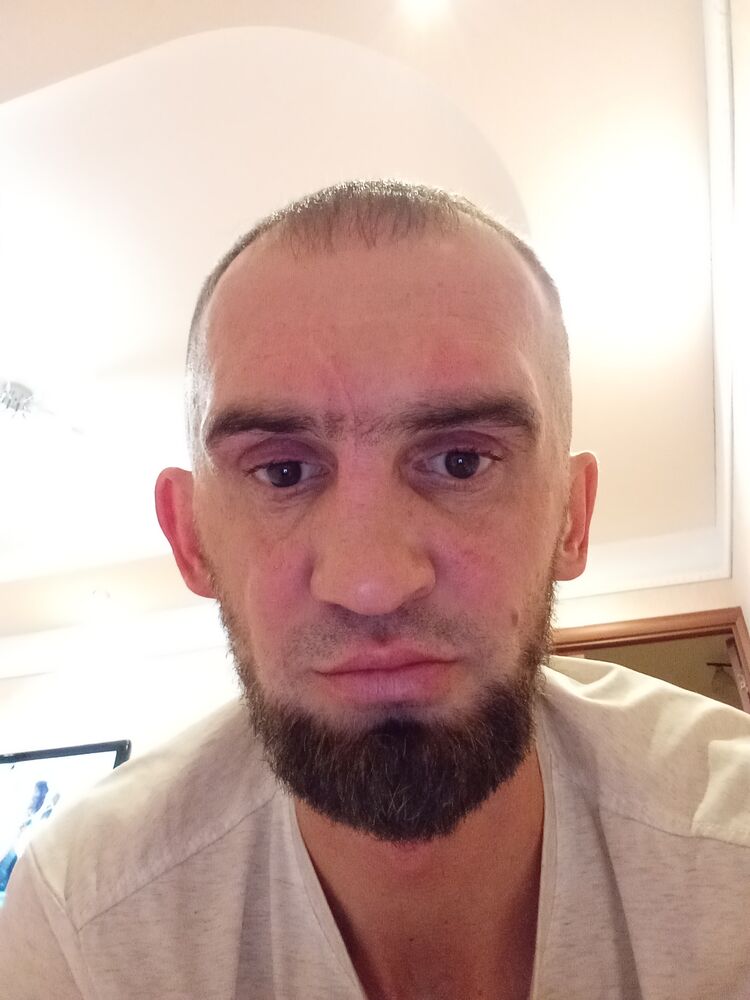  48081752  , 39 ,    