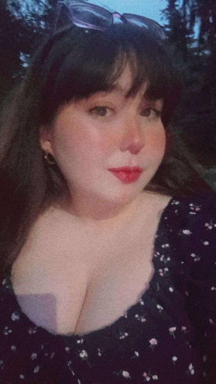  51658172  Sali, 27 ,    Deleted