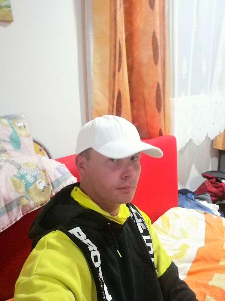  ,   Aleksandr, 42 ,   ,   , c 