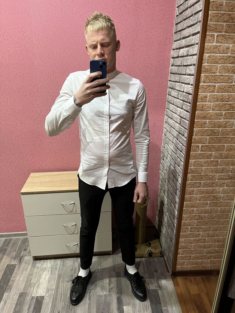  ,   Denis, 31 ,   ,   , c 