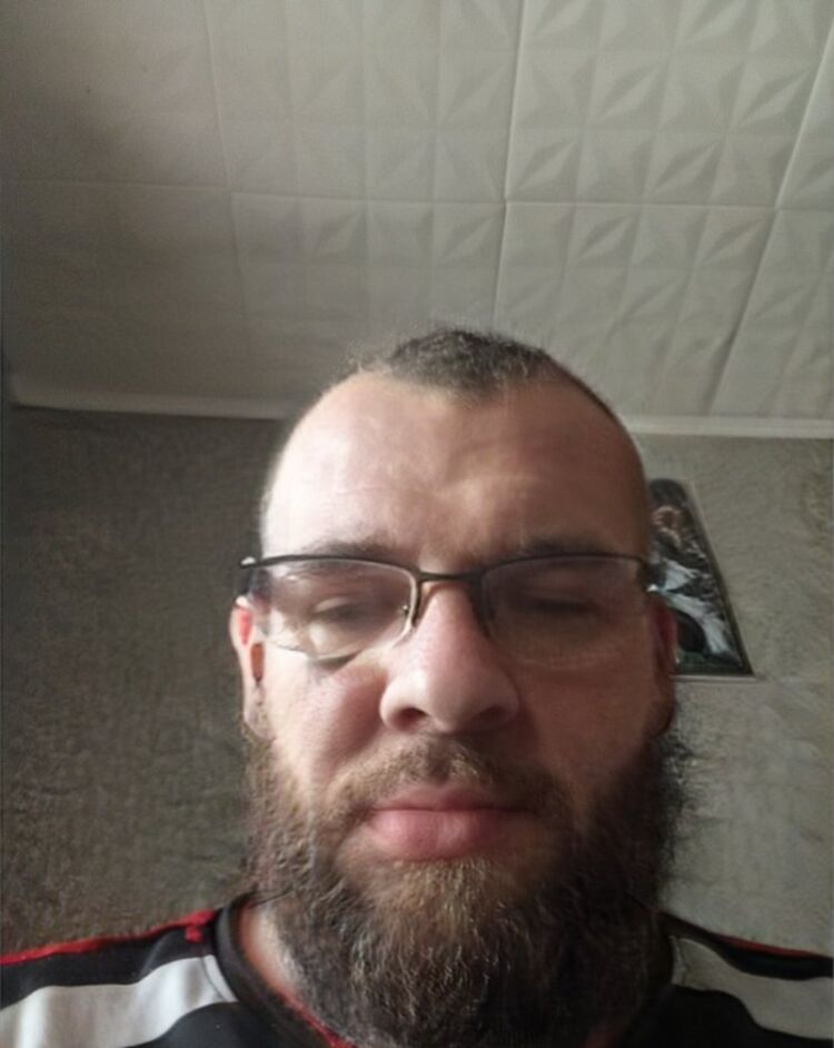  44792442  , 40 ,    