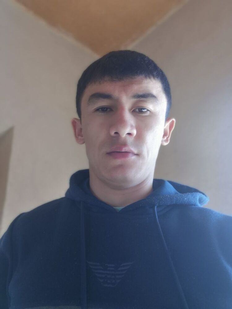 ���� 18728132 ������� Doston, 32 ����, ���� ���������� � ����������